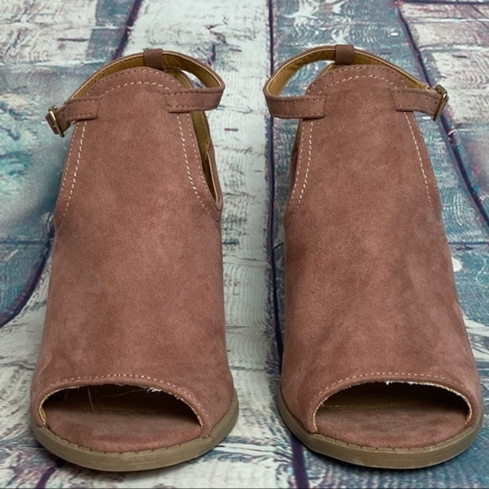 QUPID PeepToe Ankle Straps Chunky Heeled B… - Picture 2 of 11